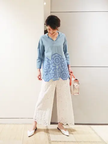 GRACE CONTINENTAL 今野　志保 コーディネート画像