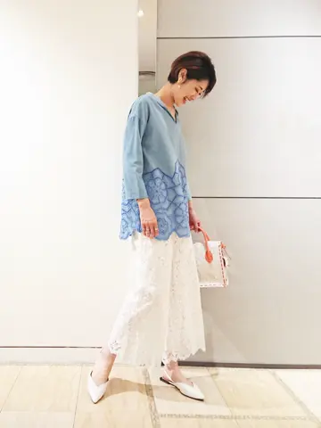 GRACE CONTINENTAL 今野　志保 コーディネート画像