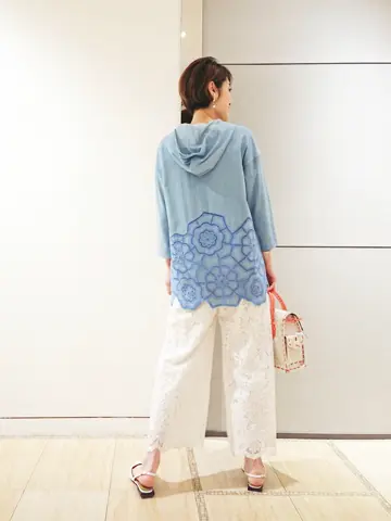 GRACE CONTINENTAL 今野　志保 コーディネート画像