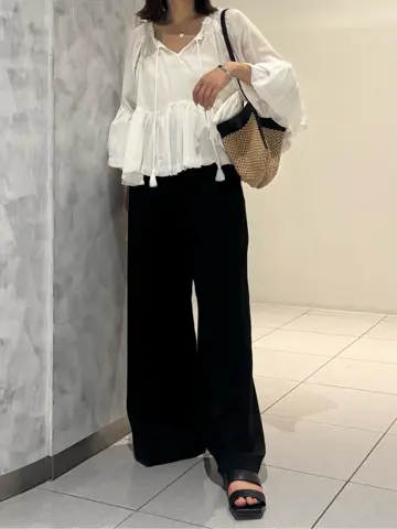 GRACE CONTINENTAL 岩永 春佳 コーディネート画像