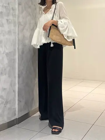 GRACE CONTINENTAL 岩永 春佳 コーディネート画像