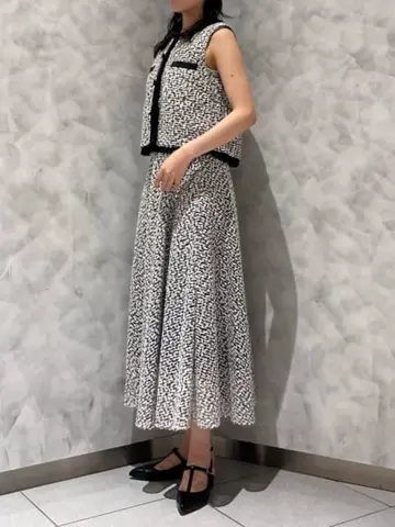 GRACE CONTINENTAL OZAWA コーディネート画像