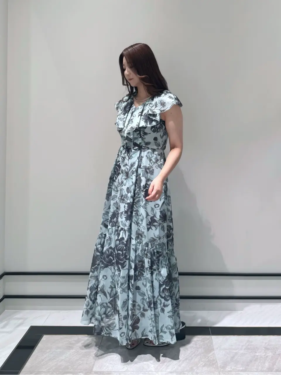 GRACE CONTINENTAL MOMOKO コーディネート画像