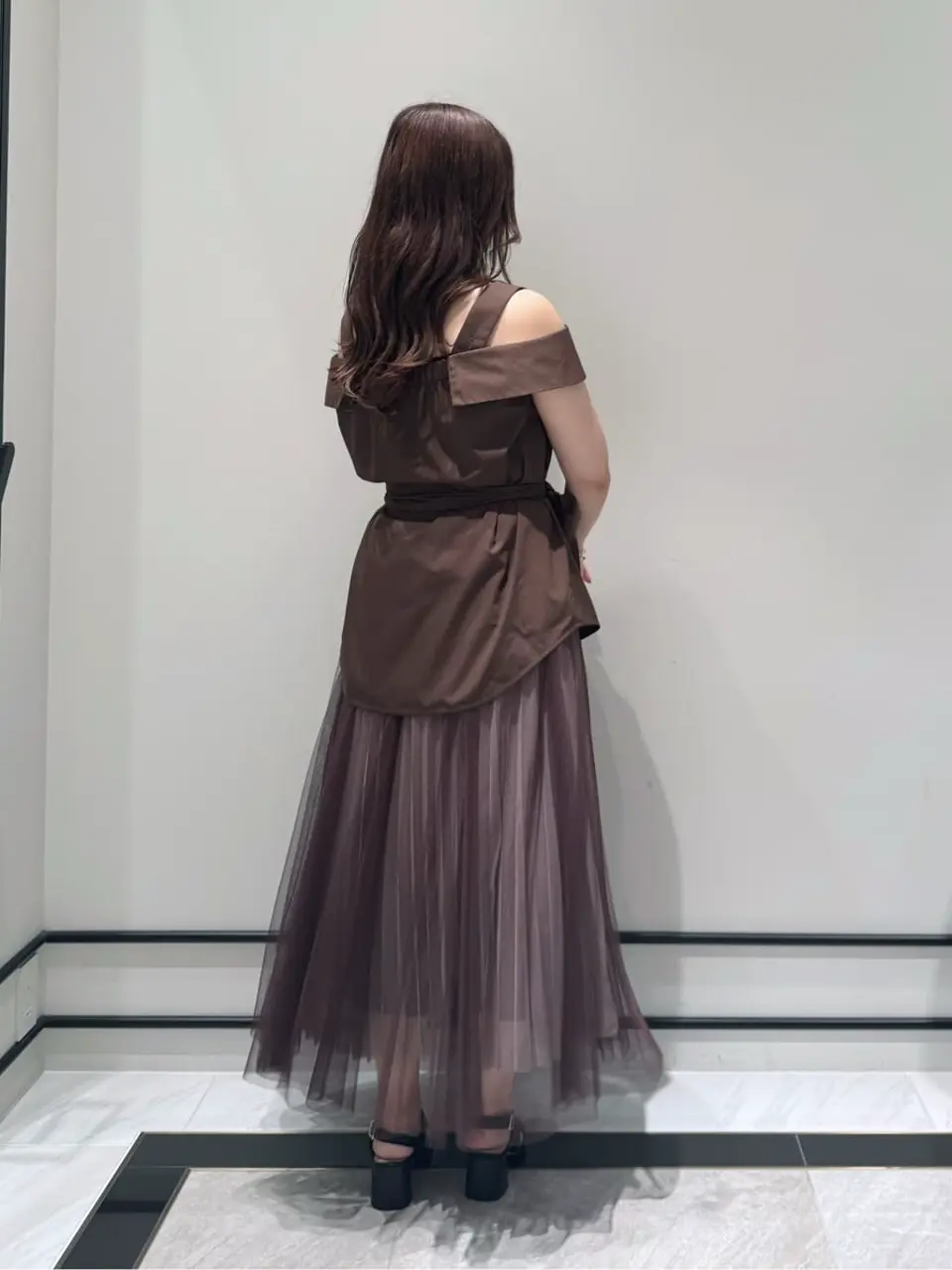 GRACE CONTINENTAL MOMOKO コーディネート画像