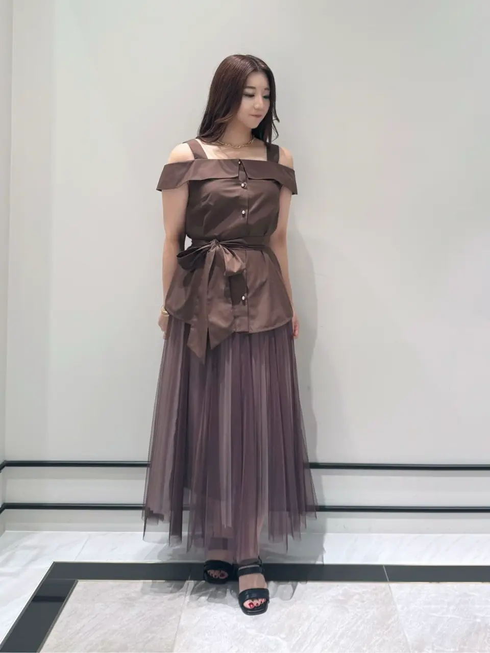 GRACE CONTINENTAL MOMOKO コーディネート画像