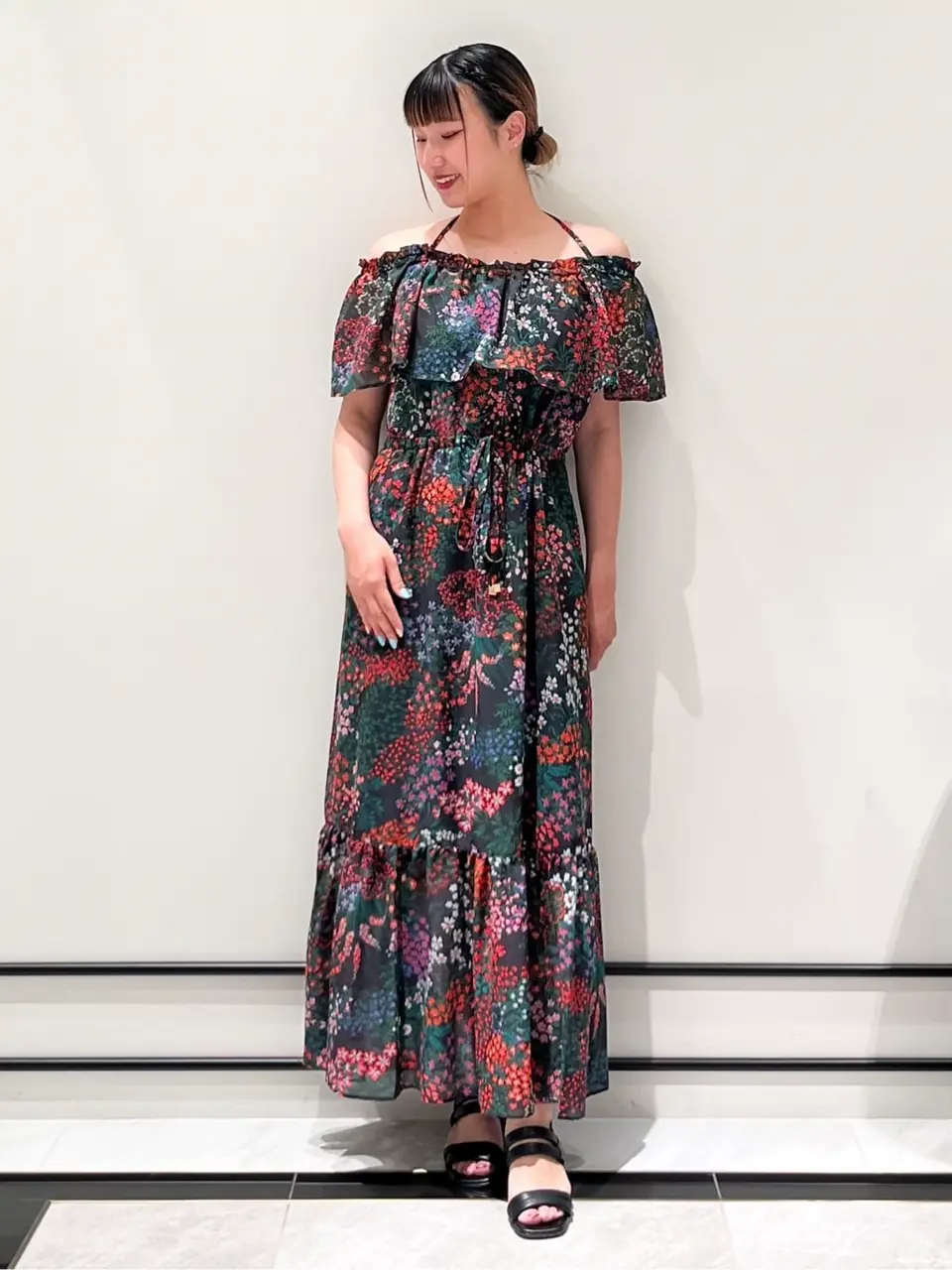 GRACE CONTINENTAL CHISAKO.S コーディネート画像