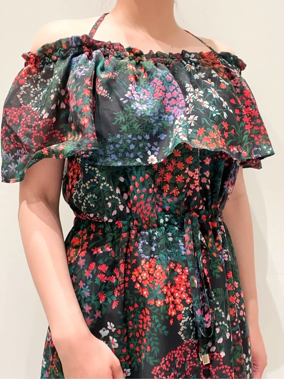 GRACE CONTINENTAL CHISAKO.S コーディネート画像