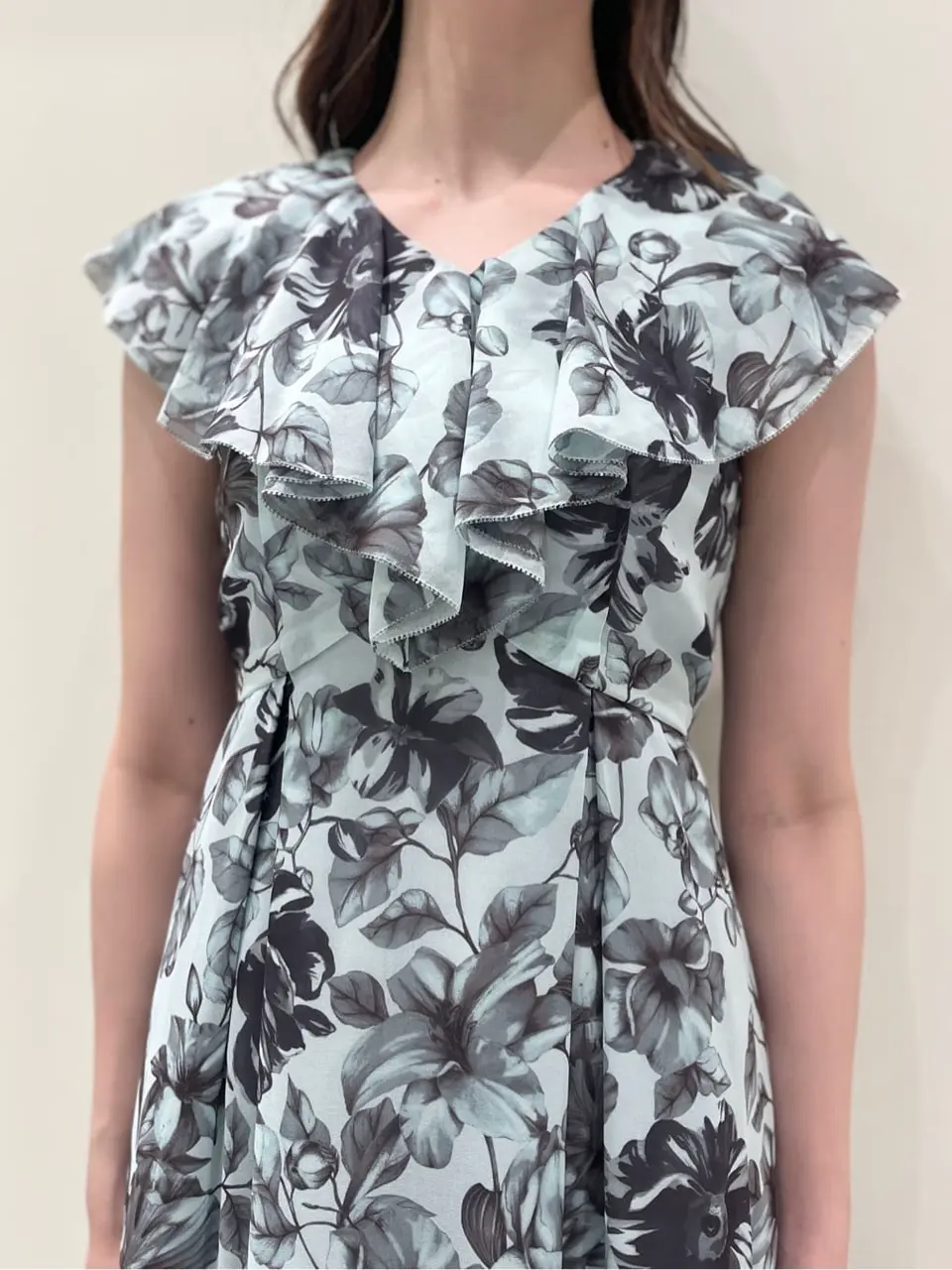 GRACE CONTINENTAL Hotei コーディネート画像