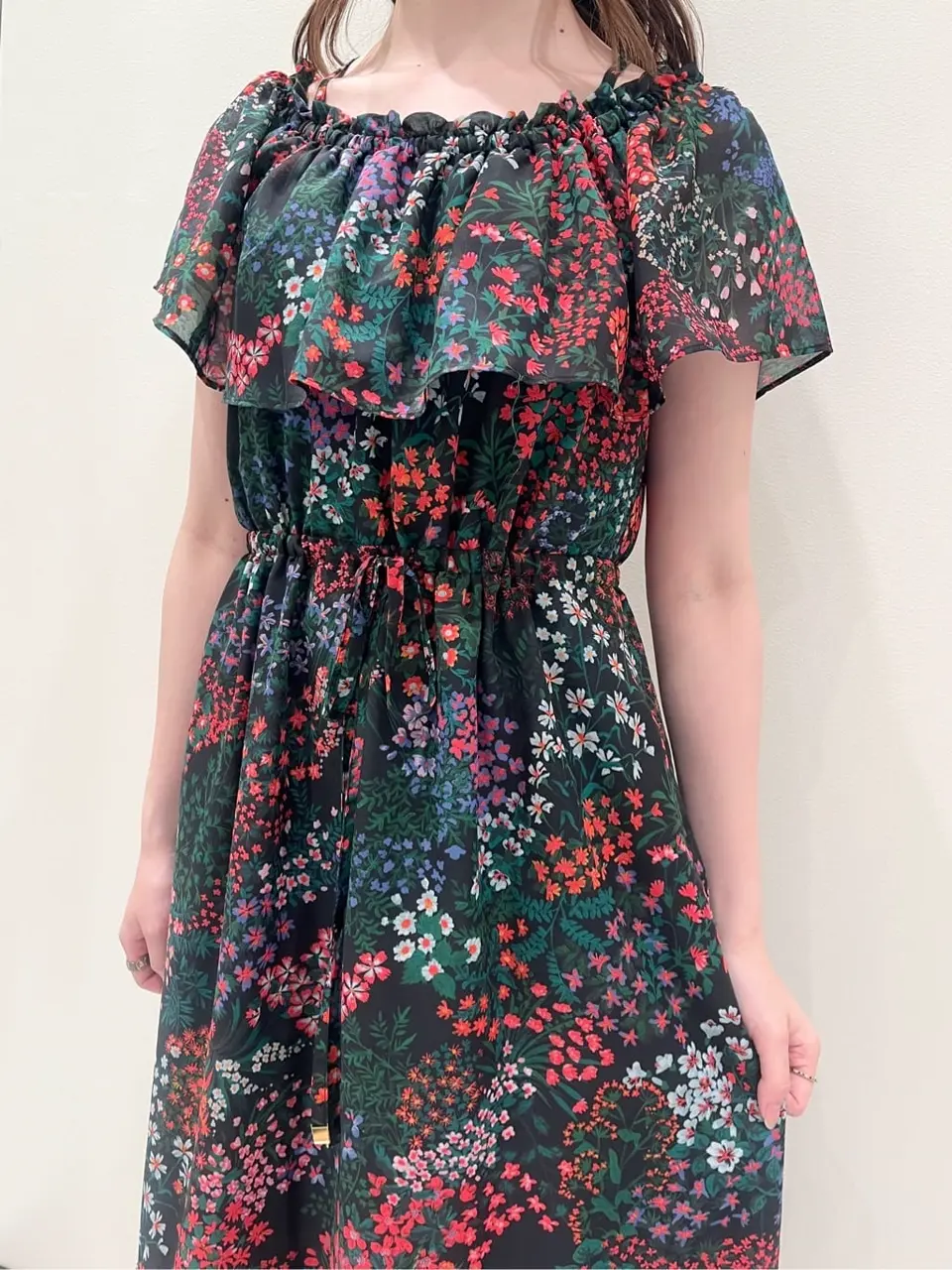 GRACE CONTINENTAL Hotei コーディネート画像