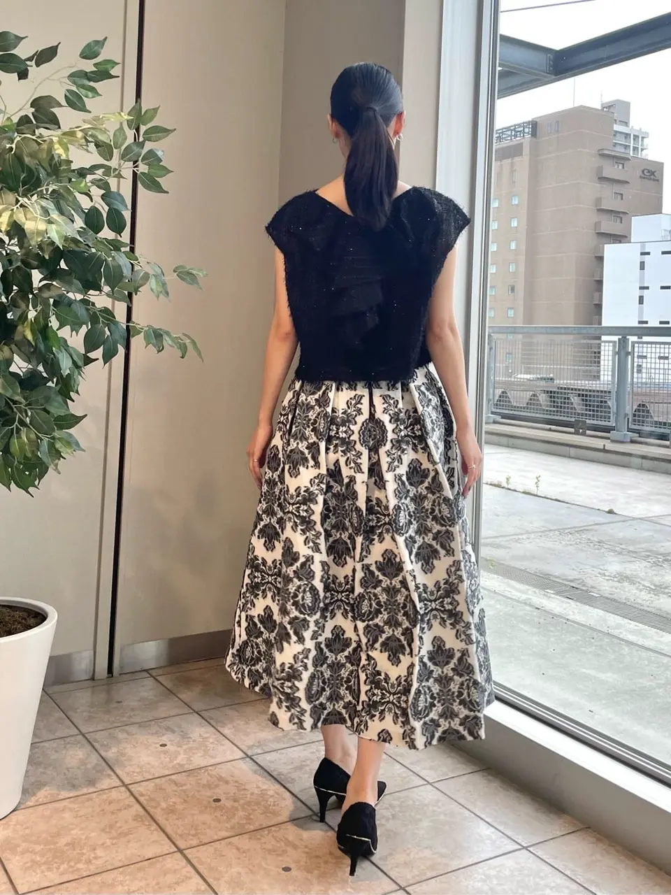 GRACE CONTINENTAL 端場　わかな コーディネート画像