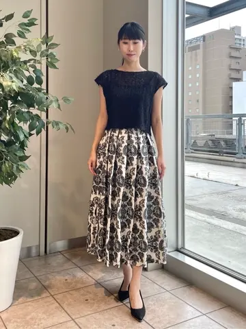 GRACE CONTINENTAL 端場　わかな コーディネート画像