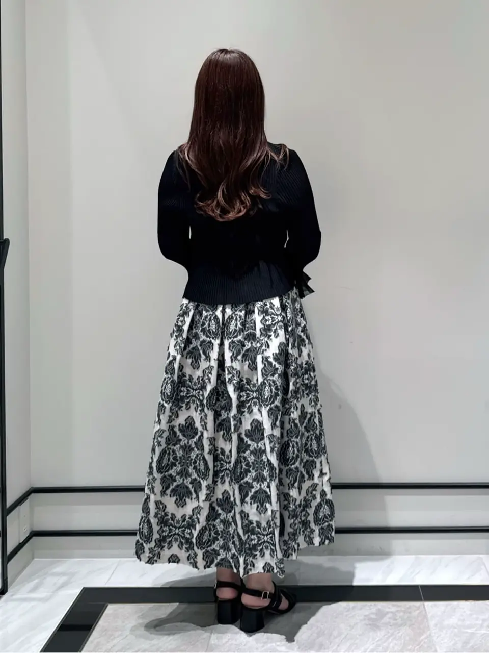 GRACE CONTINENTAL MOMOKO コーディネート画像