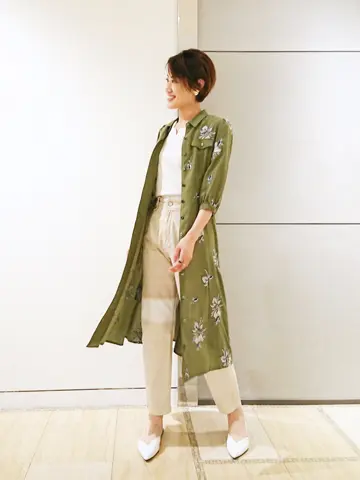 GRACE CONTINENTAL 今野　志保 コーディネート画像