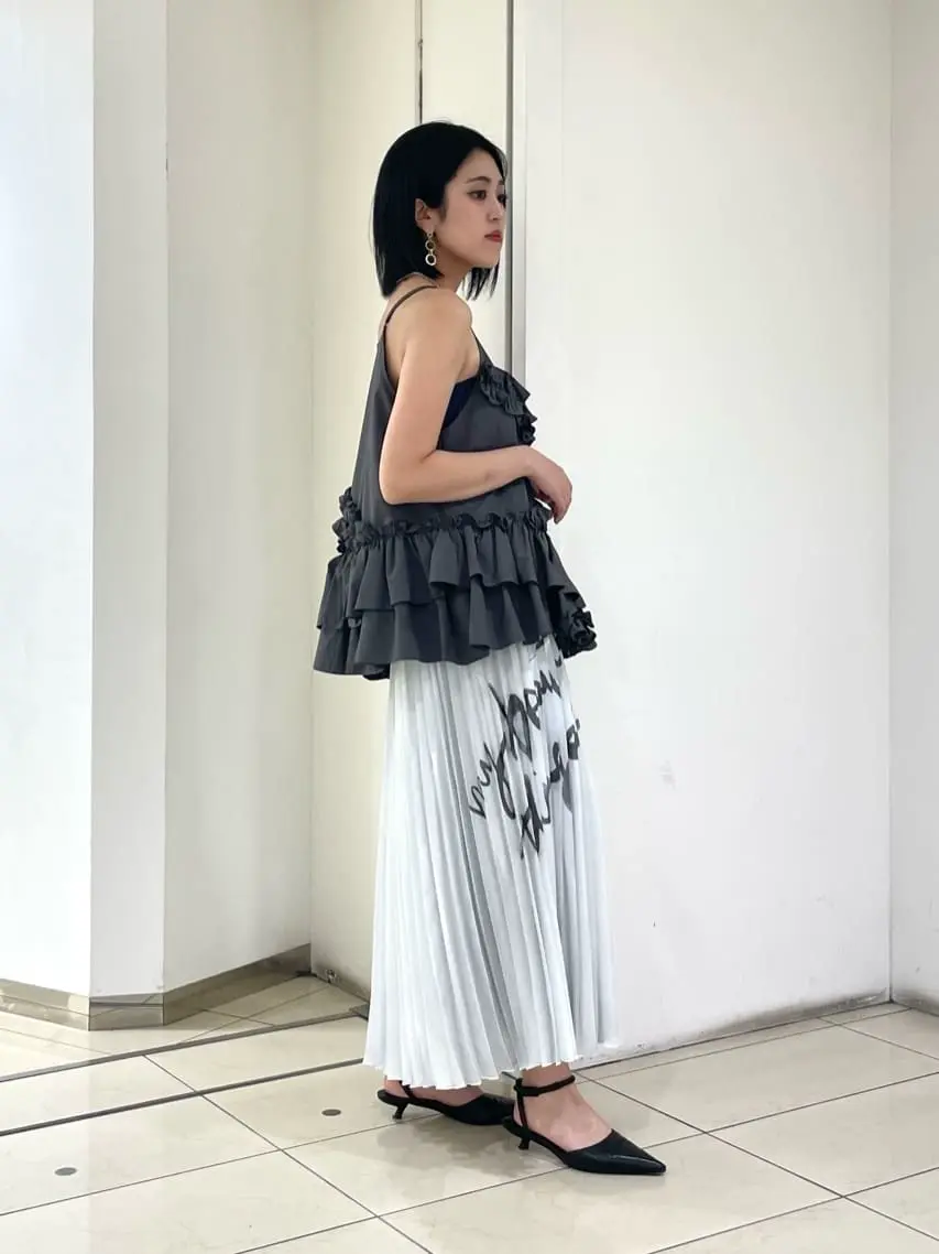 GRACE CONTINENTAL yoshi コーディネート画像