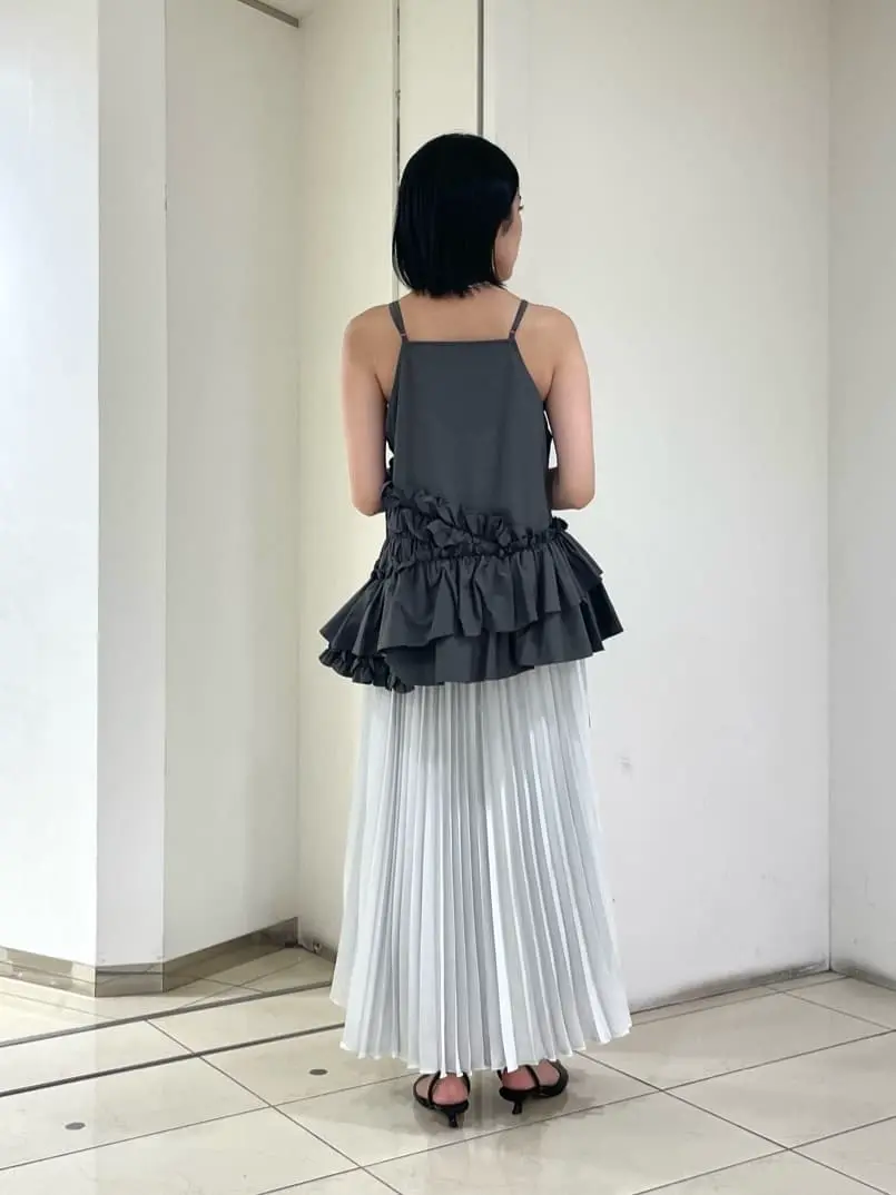 GRACE CONTINENTAL yoshi コーディネート画像