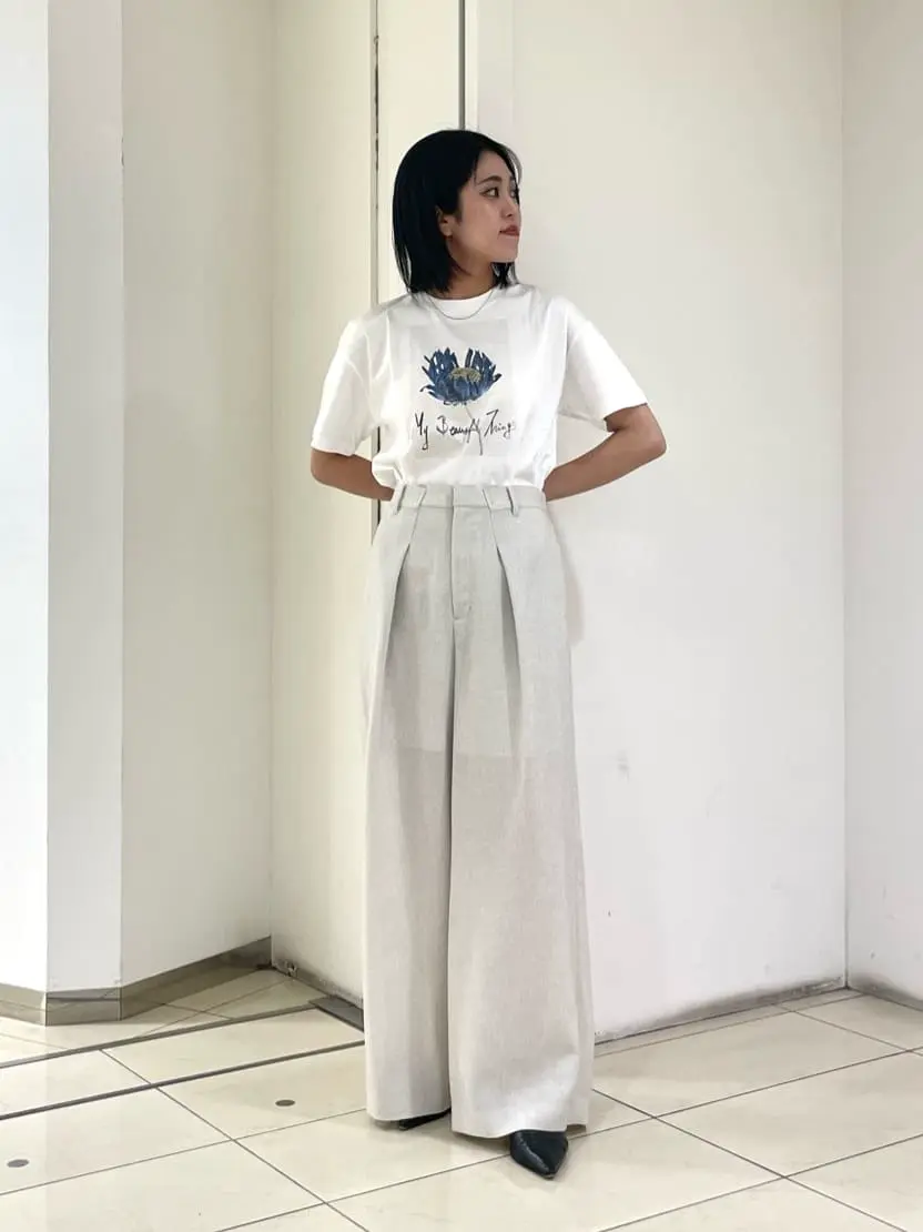 GRACE CONTINENTAL yoshi コーディネート画像