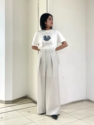 GRACE CONTINENTAL yoshi コーディネート画像