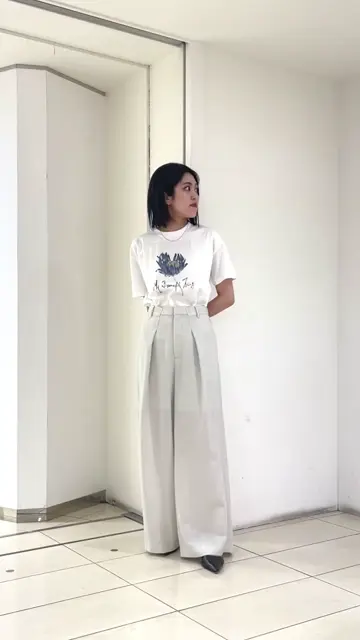 GRACE CONTINENTAL yoshi コーディネート画像