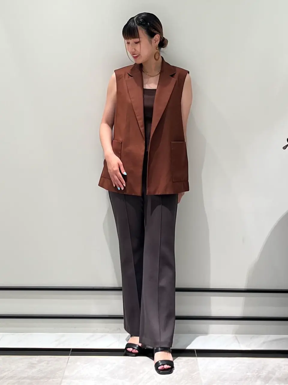 GRACE CONTINENTAL CHISAKO.S コーディネート画像