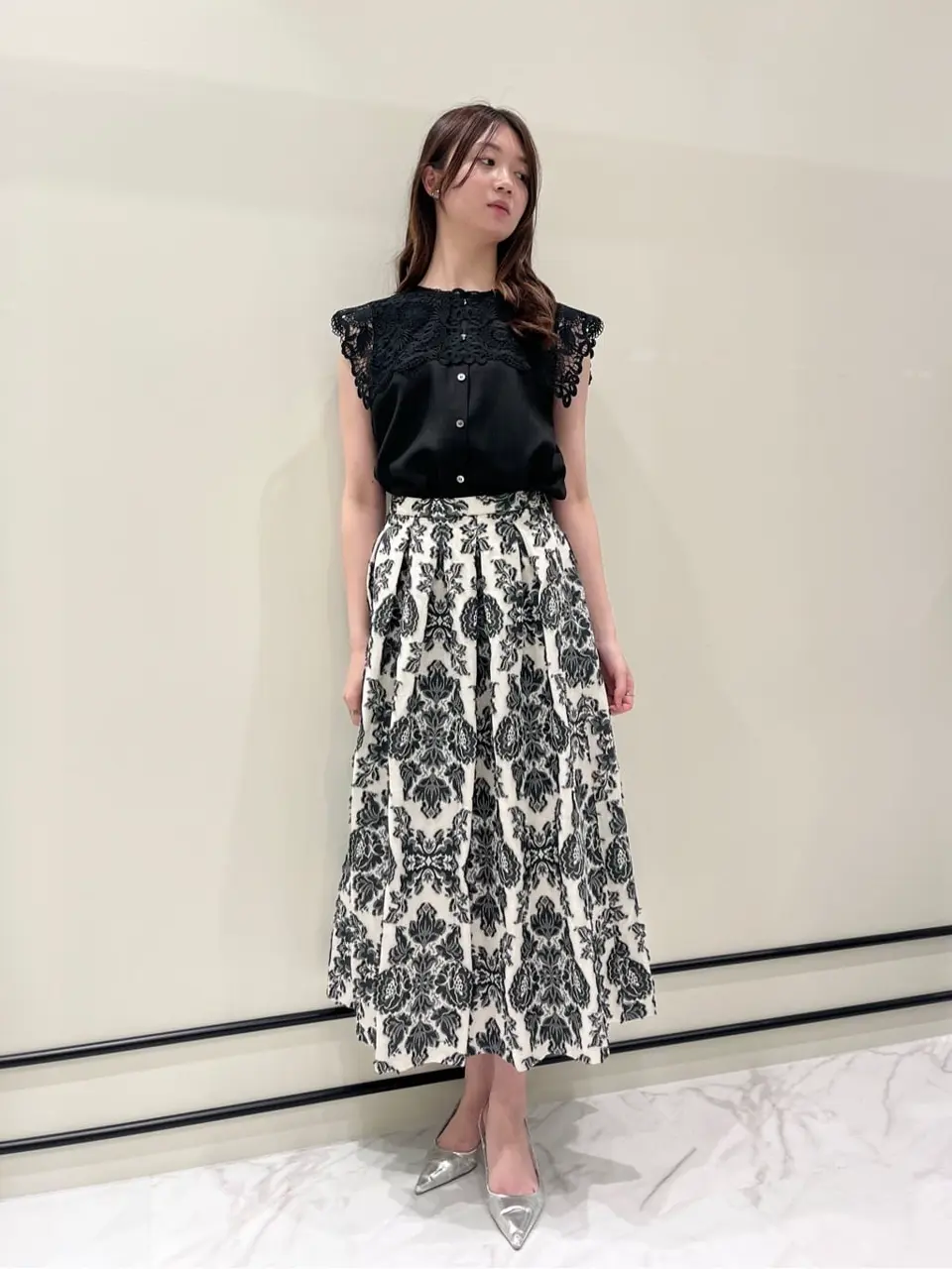 GRACE CONTINENTAL Hotei コーディネート画像