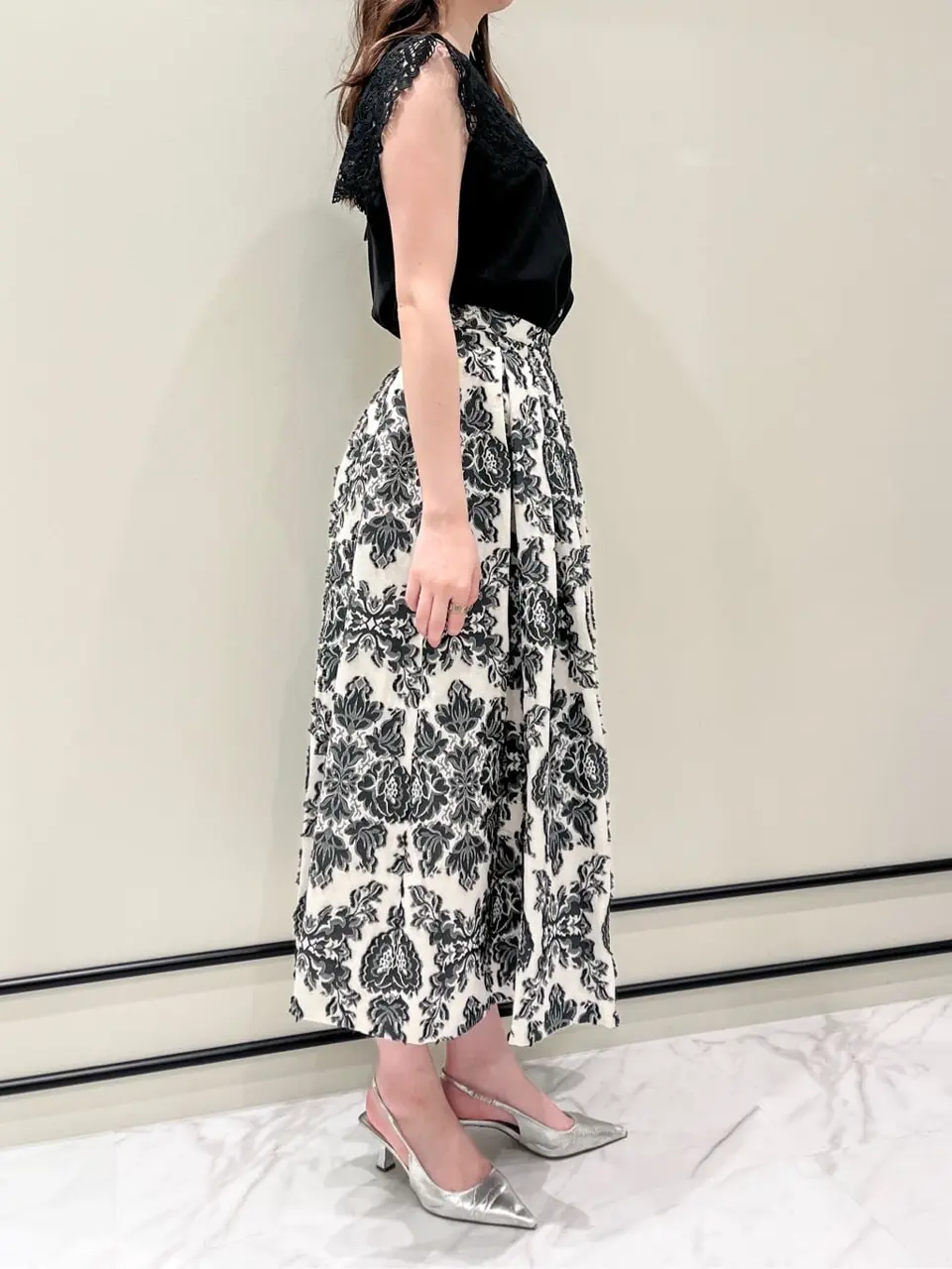 GRACE CONTINENTAL Hotei コーディネート画像