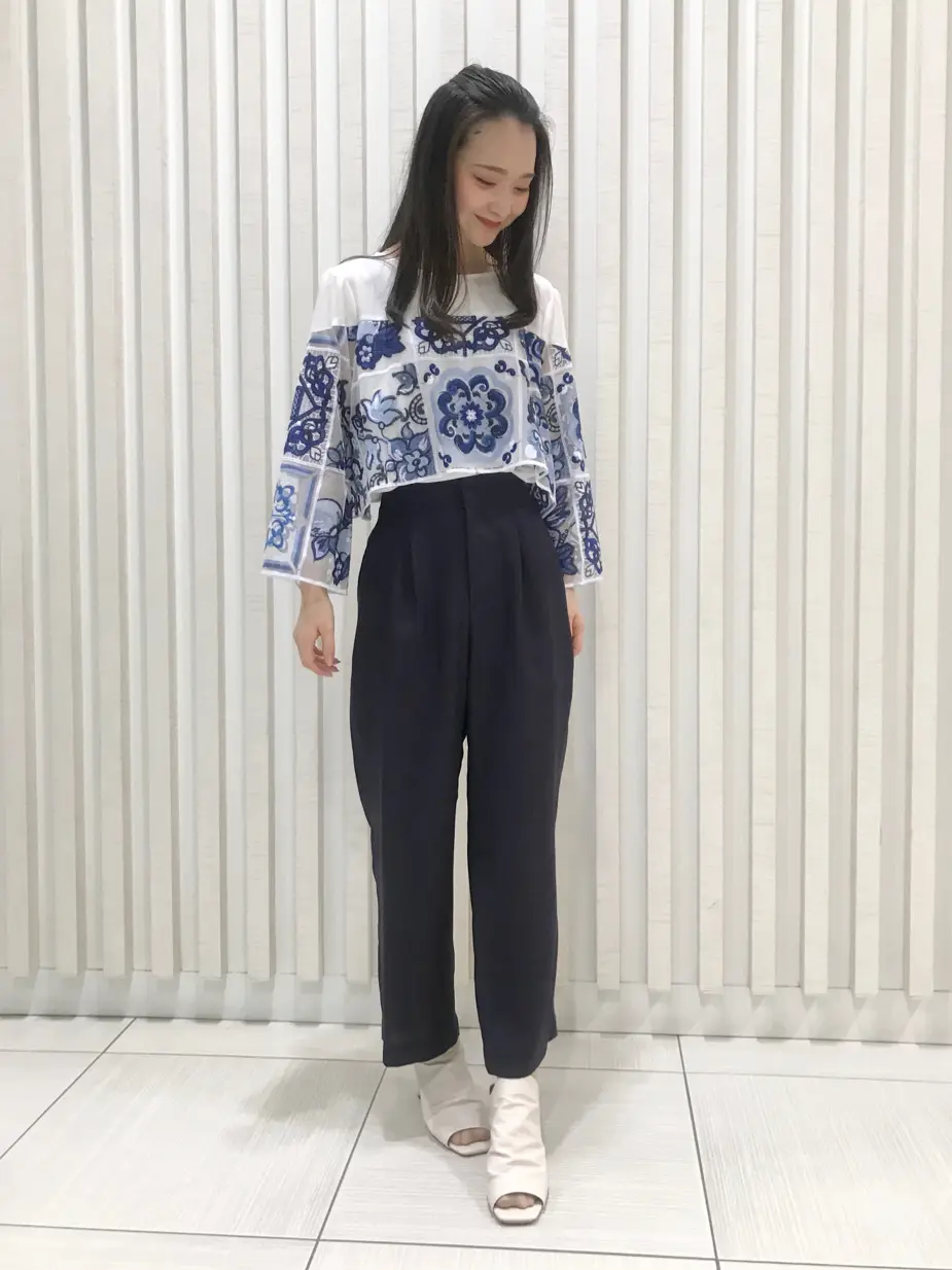 GRACE CONTINENTAL Nakatsu.m コーディネート画像