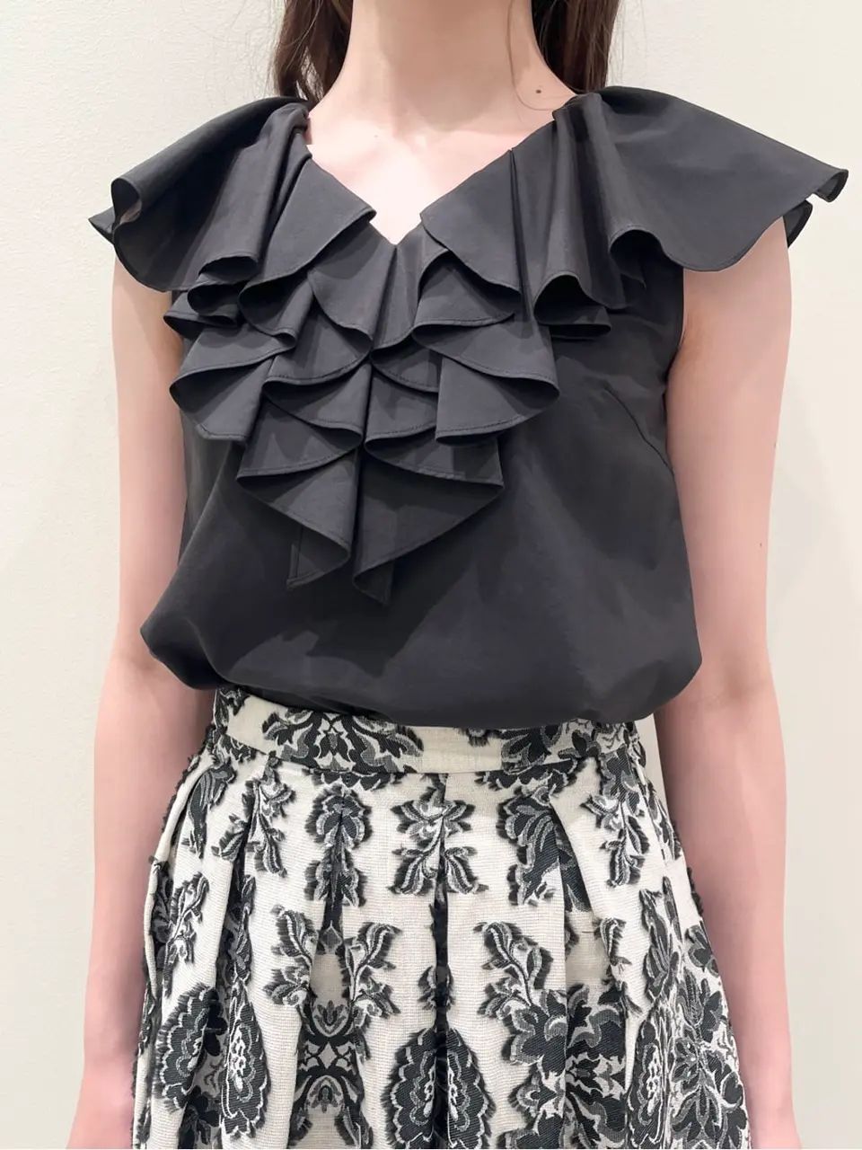 GRACE CONTINENTAL Hotei コーディネート画像