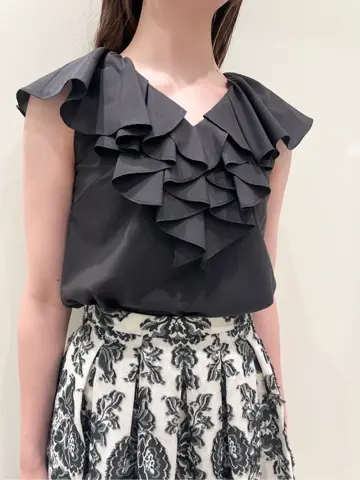 GRACE CONTINENTAL Hotei コーディネート画像