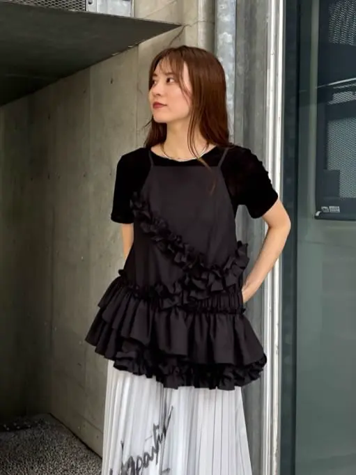 GRACE CONTINENTAL Hikaru Okada コーディネート画像