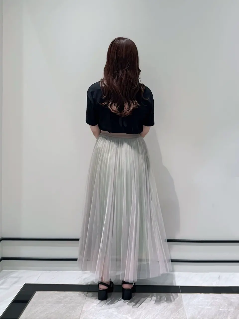 GRACE CONTINENTAL MOMOKO コーディネート画像