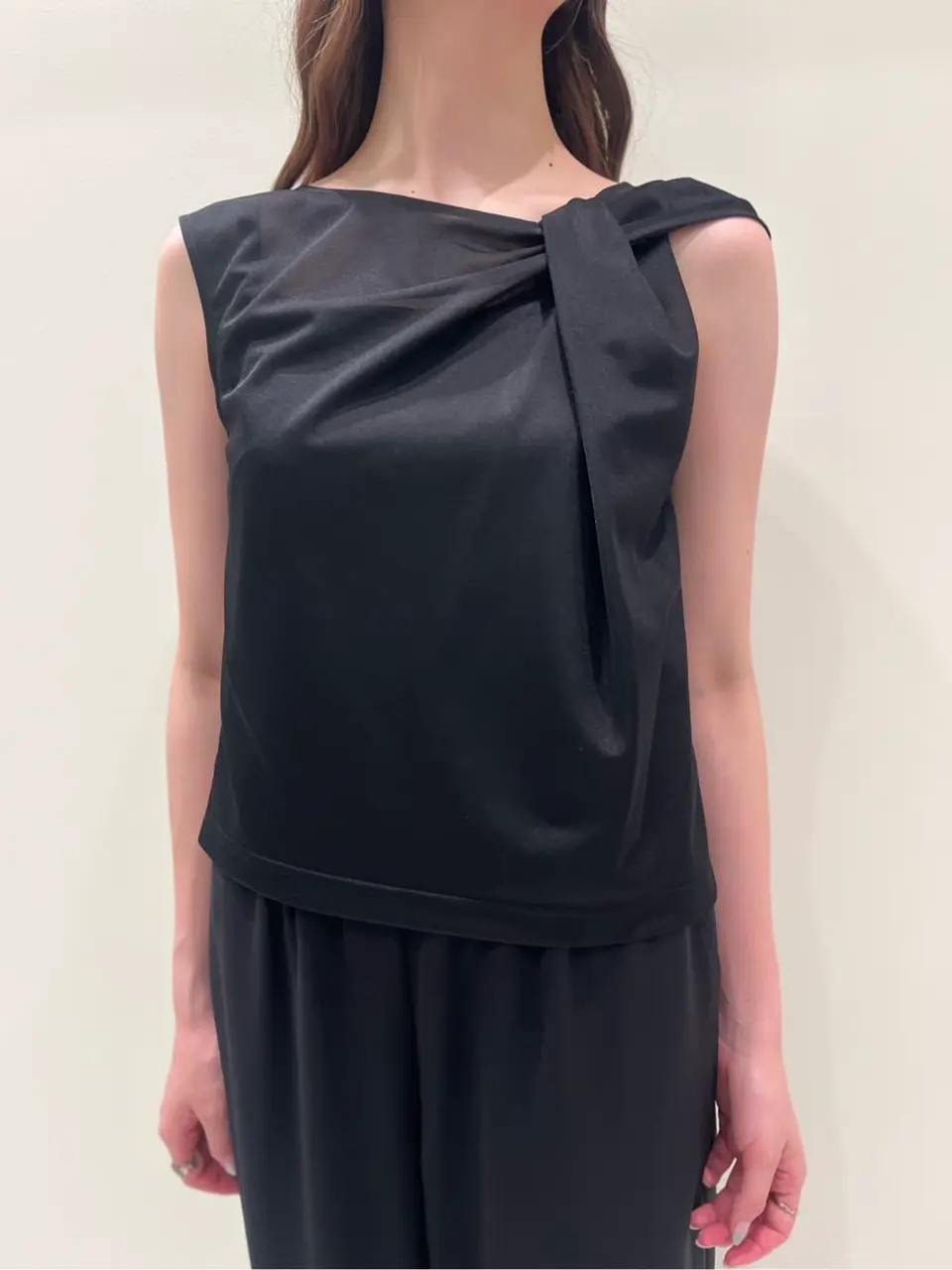 GRACE CONTINENTAL Hotei コーディネート画像