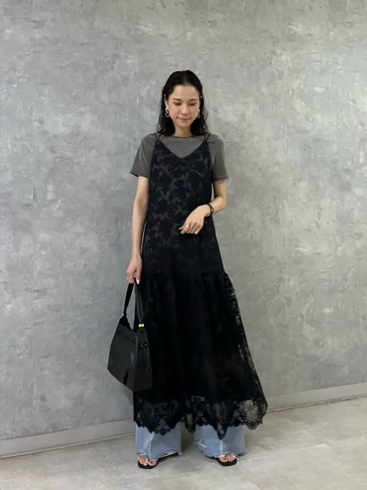 GRACE CONTINENTAL 亀田 未希 コーディネート画像