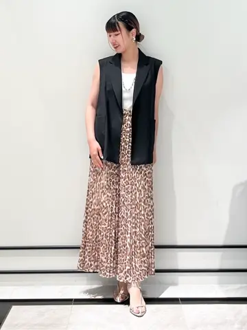 GRACE CONTINENTAL CHISAKO.S コーディネート画像