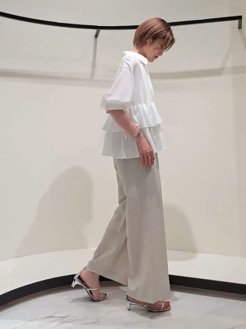 GRACE CONTINENTAL 今野　志保 コーディネート画像