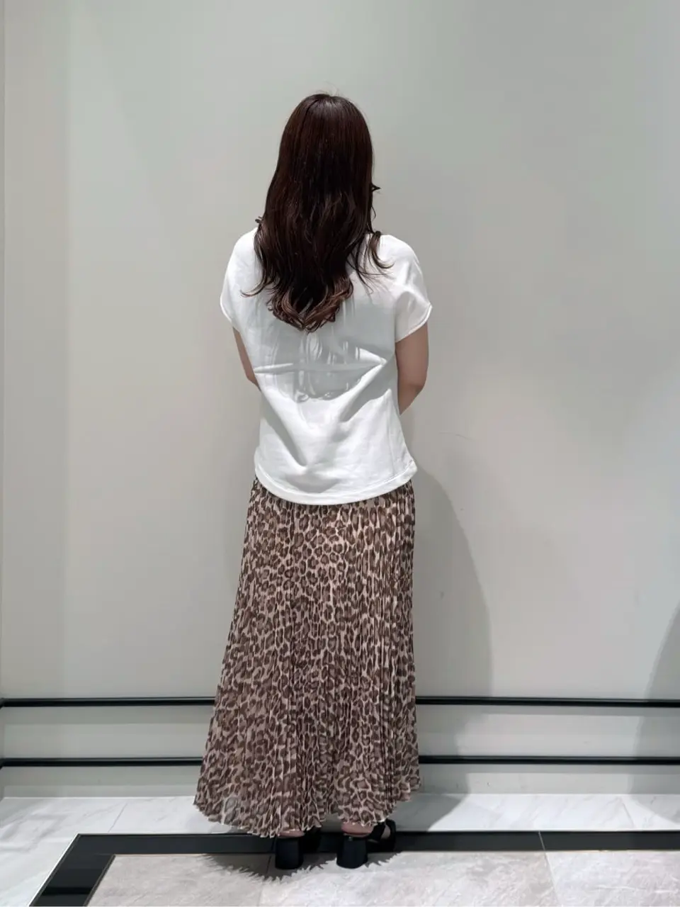 GRACE CONTINENTAL MOMOKO コーディネート画像