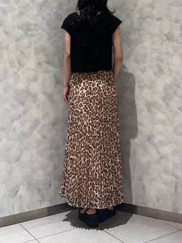 GRACE CONTINENTAL OZAWA コーディネート画像