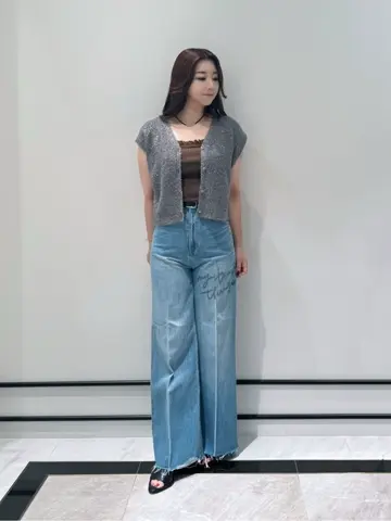 GRACE CONTINENTAL MOMOKO コーディネート画像