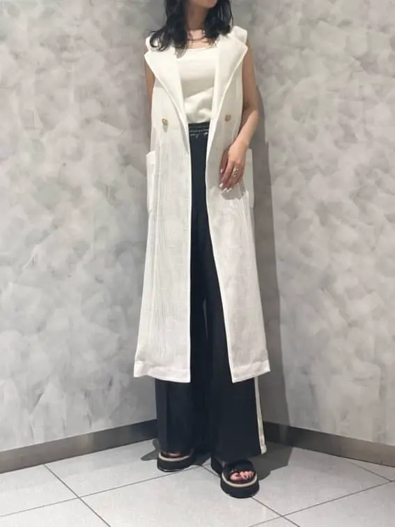 GRACE CONTINENTAL OZAWA コーディネート画像