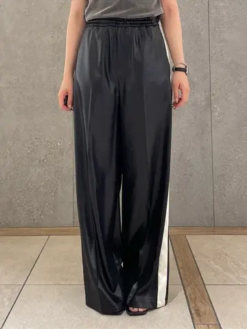 GRACE CONTINENTAL 清水　杏梨 コーディネート画像