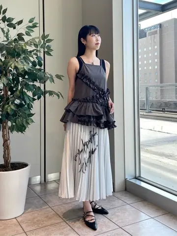 GRACE CONTINENTAL 端場　わかな コーディネート画像