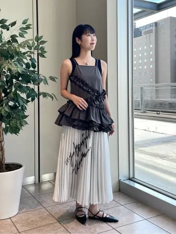 GRACE CONTINENTAL 端場　わかな コーディネート画像