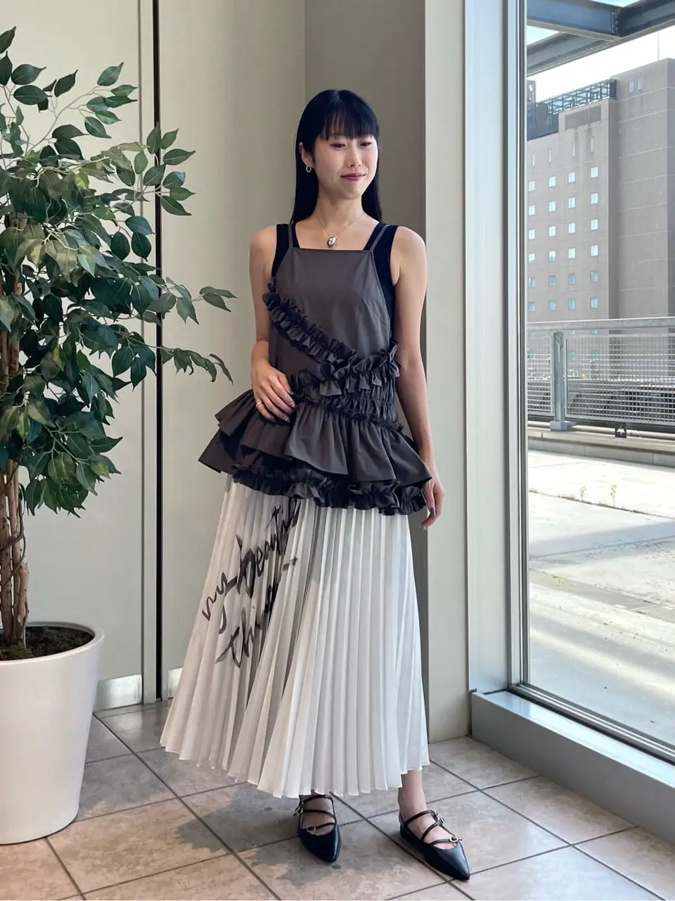 GRACE CONTINENTAL 端場　わかな コーディネート画像