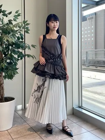 GRACE CONTINENTAL 端場　わかな コーディネート画像