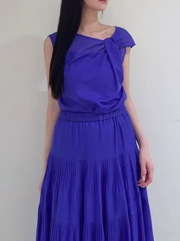 GRACE CONTINENTAL 髙田　美衣 コーディネート画像