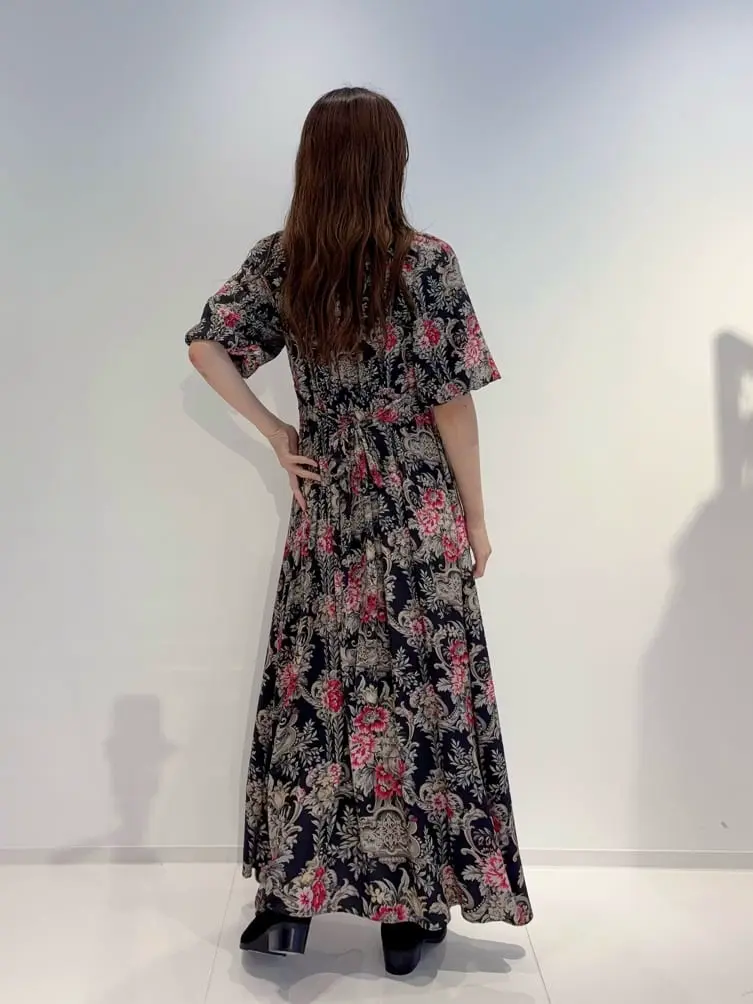 GRACE CONTINENTAL Hikaru Okada コーディネート画像