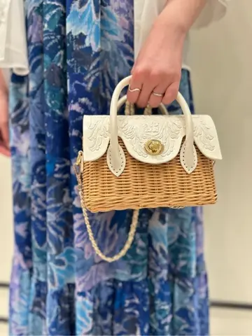 GRACE CONTINENTAL Taura コーディネート画像