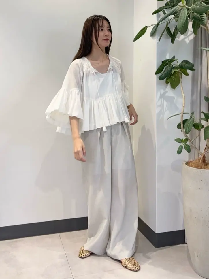 GRACE CONTINENTAL Hikaru Okada コーディネート画像