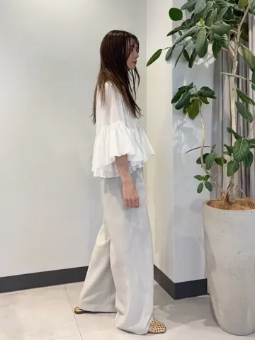 GRACE CONTINENTAL Hikaru Okada コーディネート画像