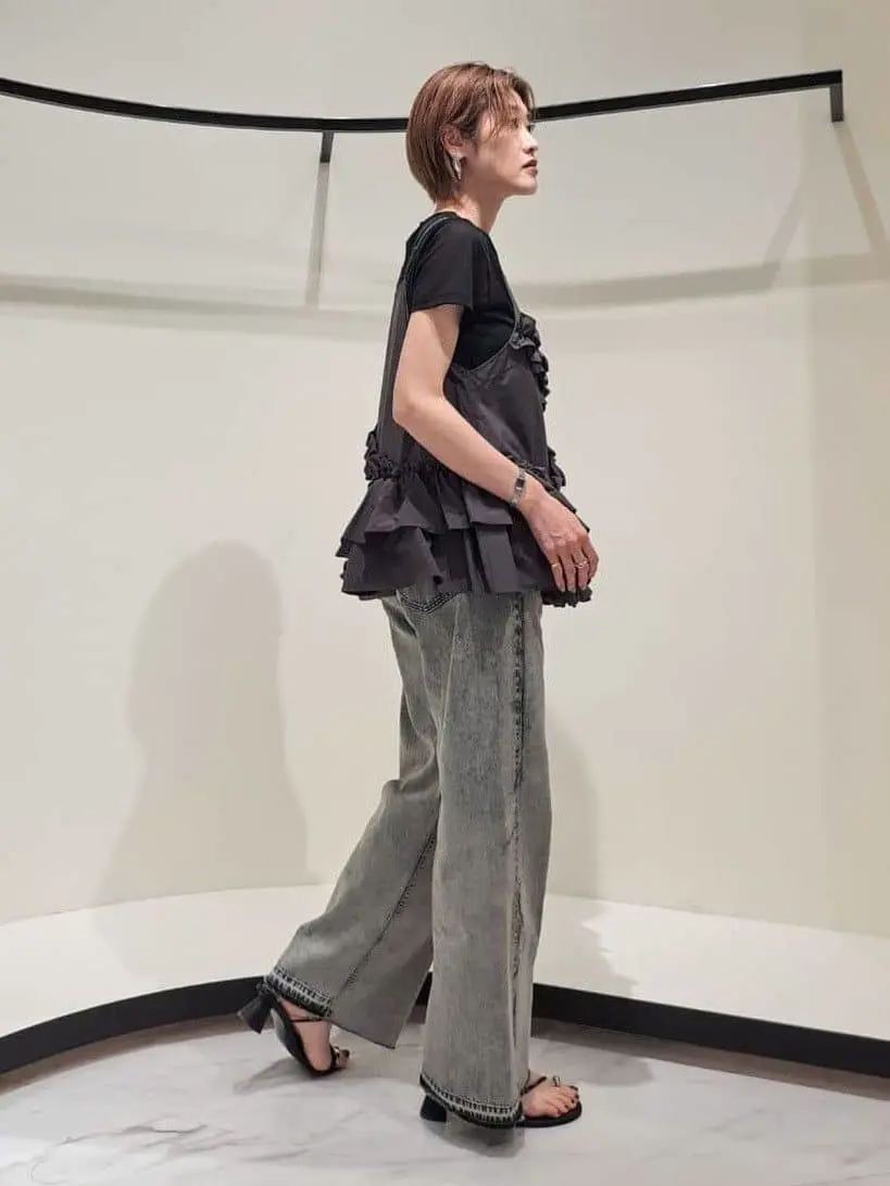 GRACE CONTINENTAL 今野　志保 コーディネート画像