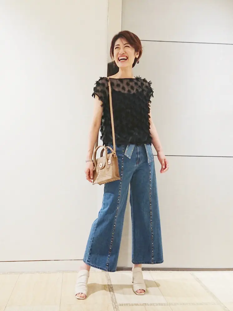 GRACE CONTINENTAL 今野　志保 コーディネート画像